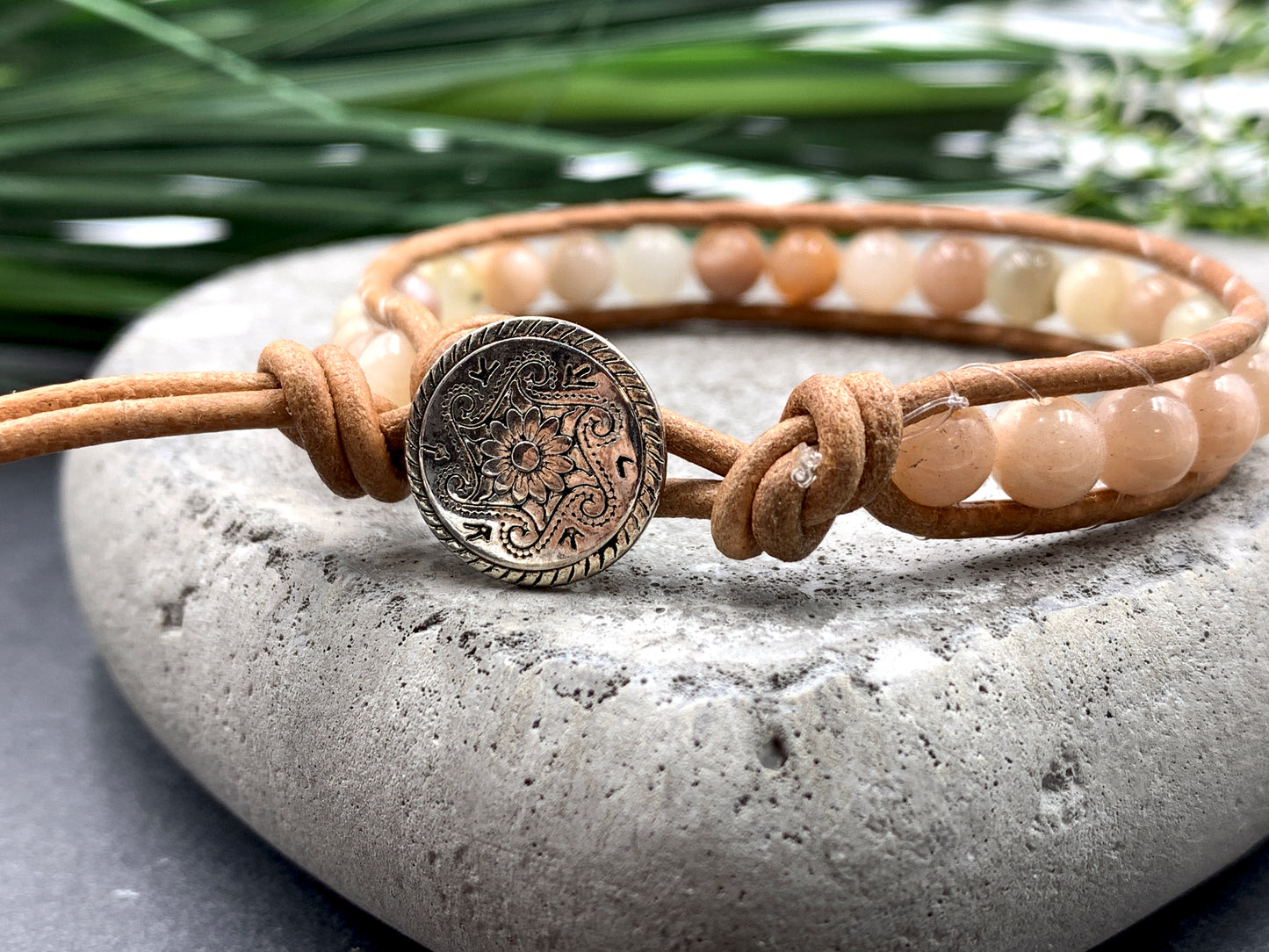 Wickelarmband Sonnenstein echt - Bohoarmband Vintage Style - Handmade personalisierbar