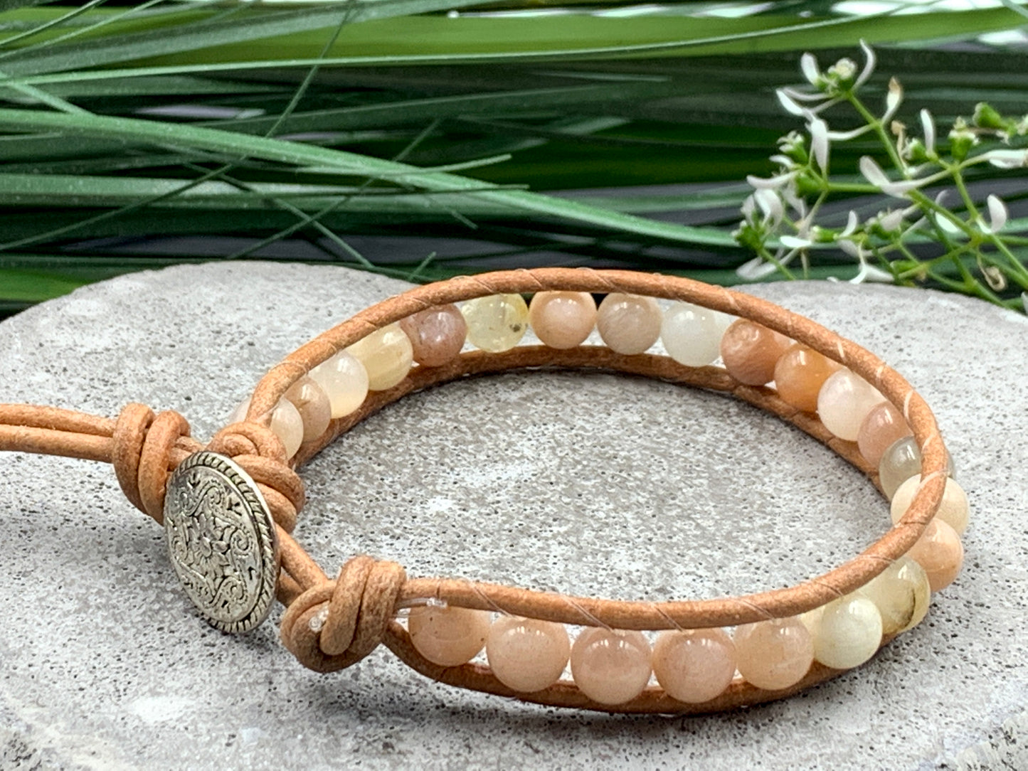 Wickelarmband Sonnenstein echt - Bohoarmband Vintage Style - Handmade personalisierbar