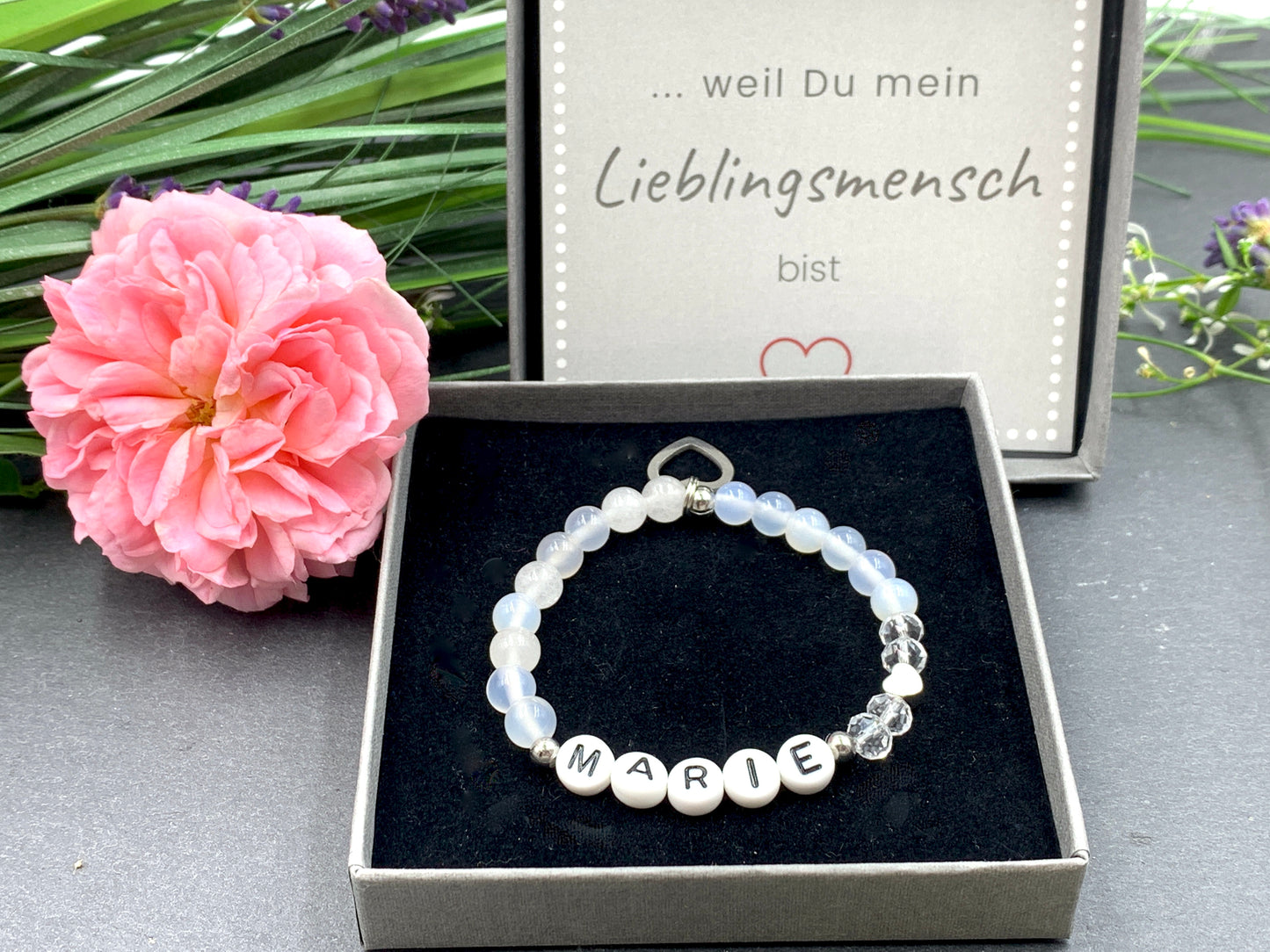 Armband Jade Marie, Herz 18k Weißgold plated, Namens Armband mit Herz, 925 Silber Perlen