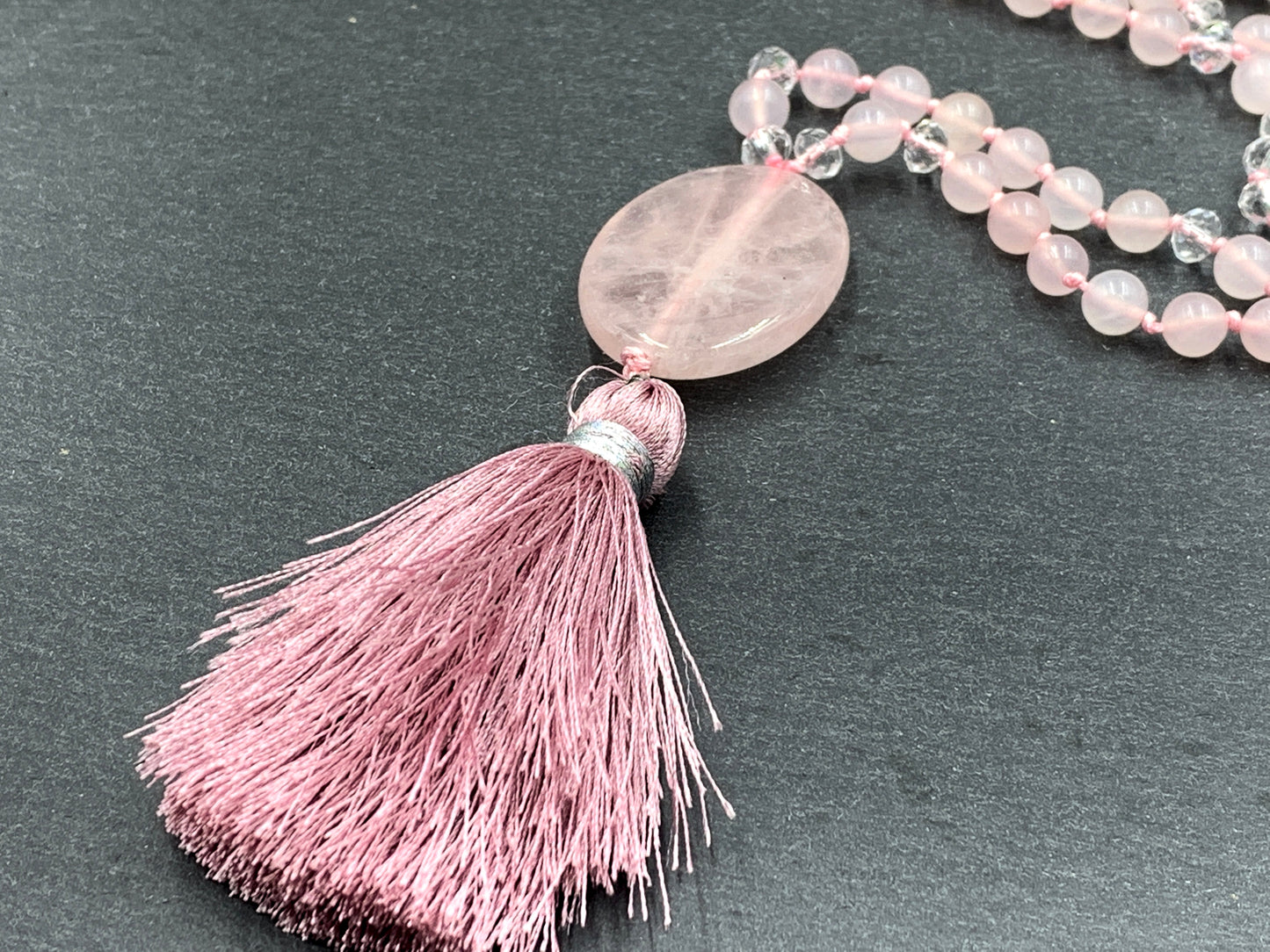 Malakette Rosenquarz und Facettenperlen handgeknotet - Meditationskette 108 Perlen Halskette - Gebetskette Yoga - Handmade personalisierbar
