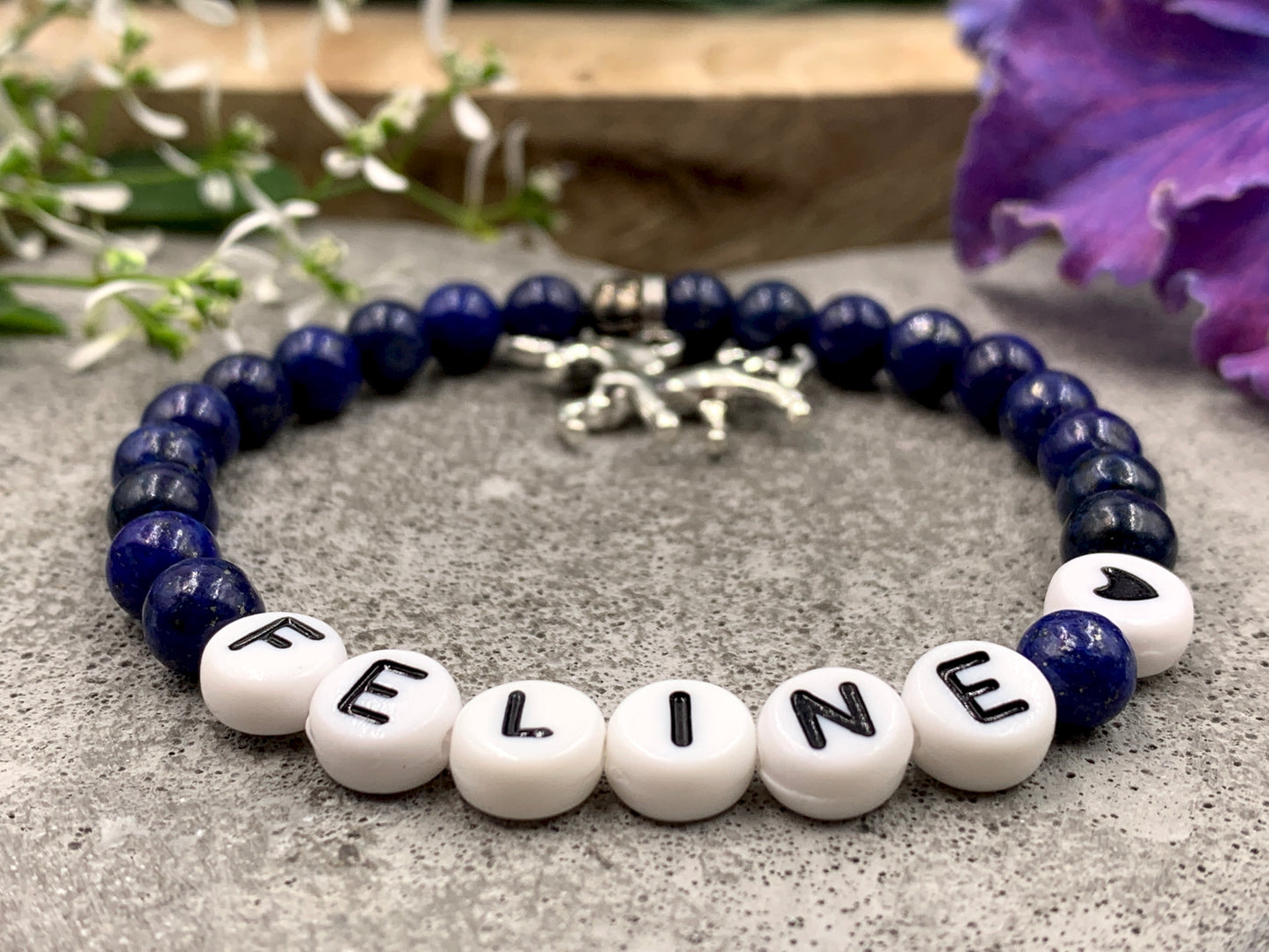 Lapislazuli Armband Feline mit Herz, Namensarmband nach Wunsch, Geschenk Name