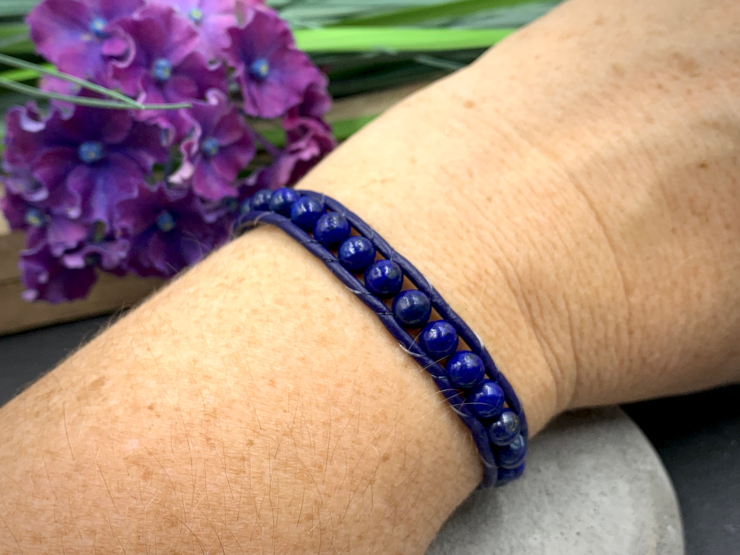 Bohoarmband Lapislazuli gewickelt - Wickelarmband Bohostil - Lieblingsarmband - Handmade personalisierbar